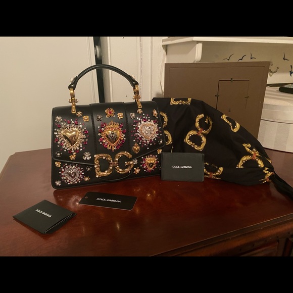 Dolce & Gabbana Handbags - Dolce & Gabbana amore bag